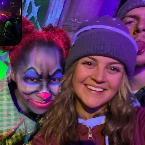 Meet your Posher, Justine - Picture 4 of 7